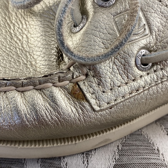 Sperry Metallic Gold Geuine Leather Non-Marking Anti-Slip Boat Shoe Size: 7.5 - Picture 7 of 7